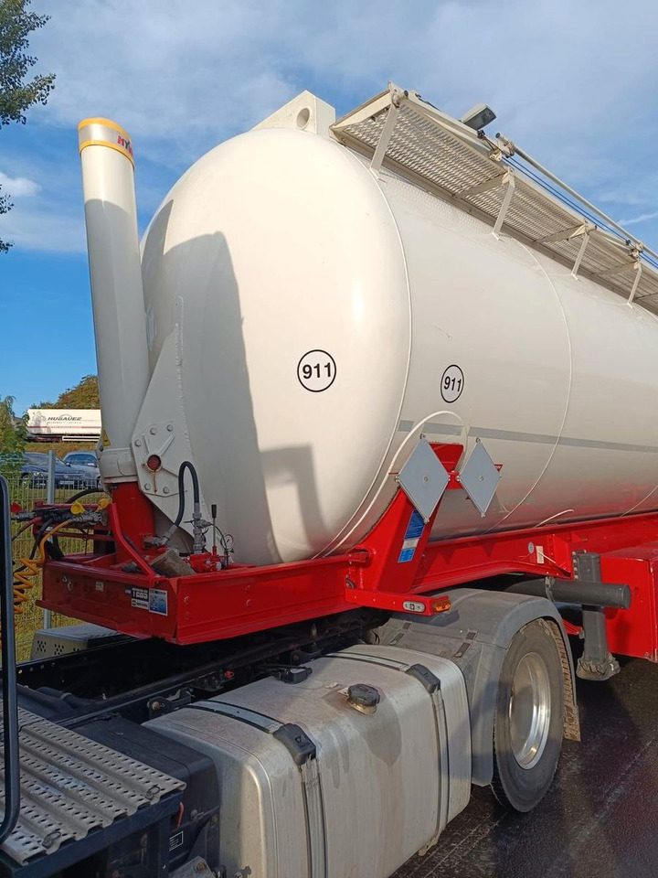 Kässbohrer Kippsilo 60m³ ADR - Цистерна за насипни товари: снимка 3 Kässbohrer Kippsilo 60m³ ADR - Цистерна за насипни товари: снимка 3