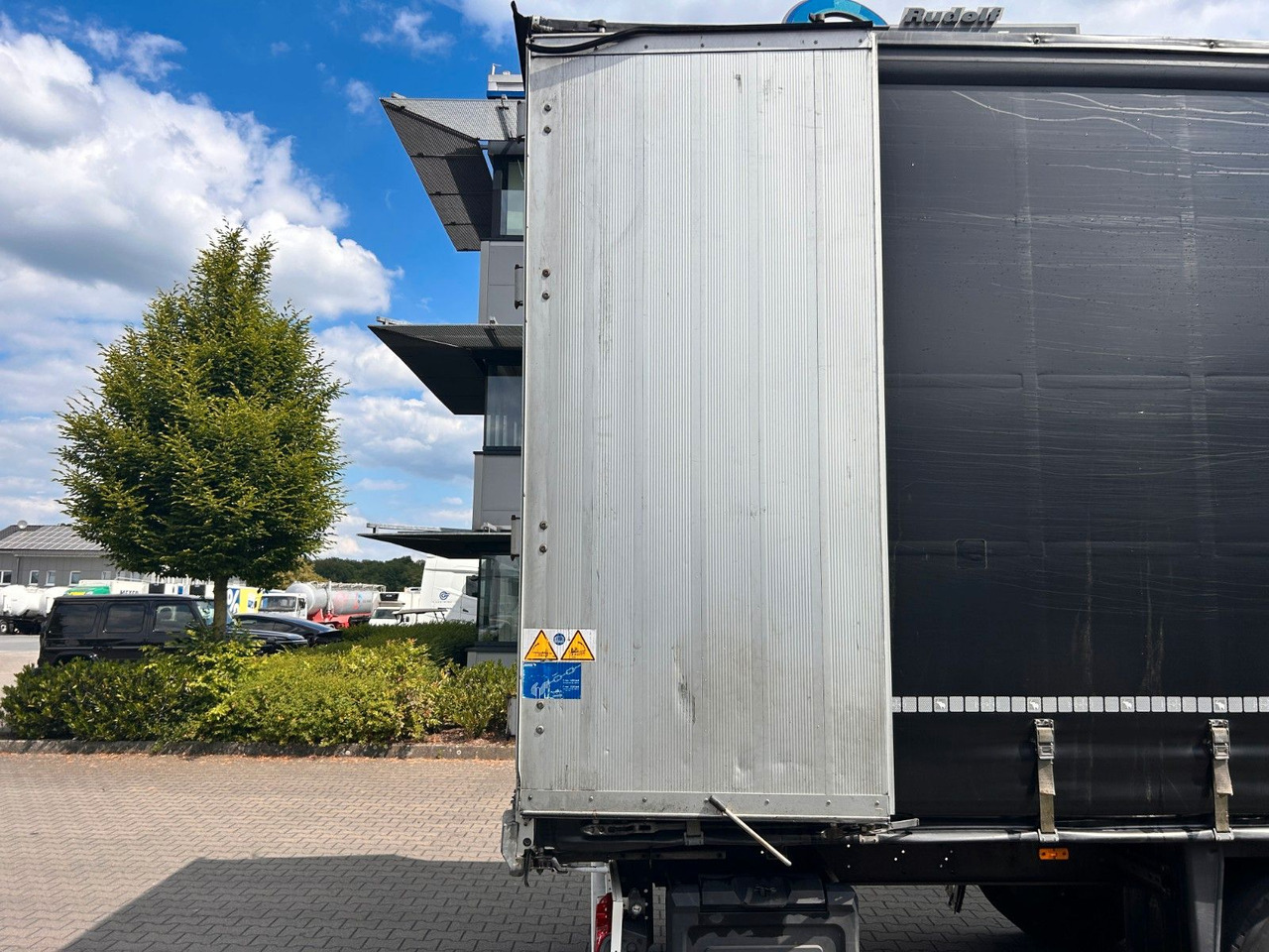 Брезентово полуремарке Schmitz Cargobull SCS 24/L- 13.62 E DB, zur Miete verfügbar: снимка 20
