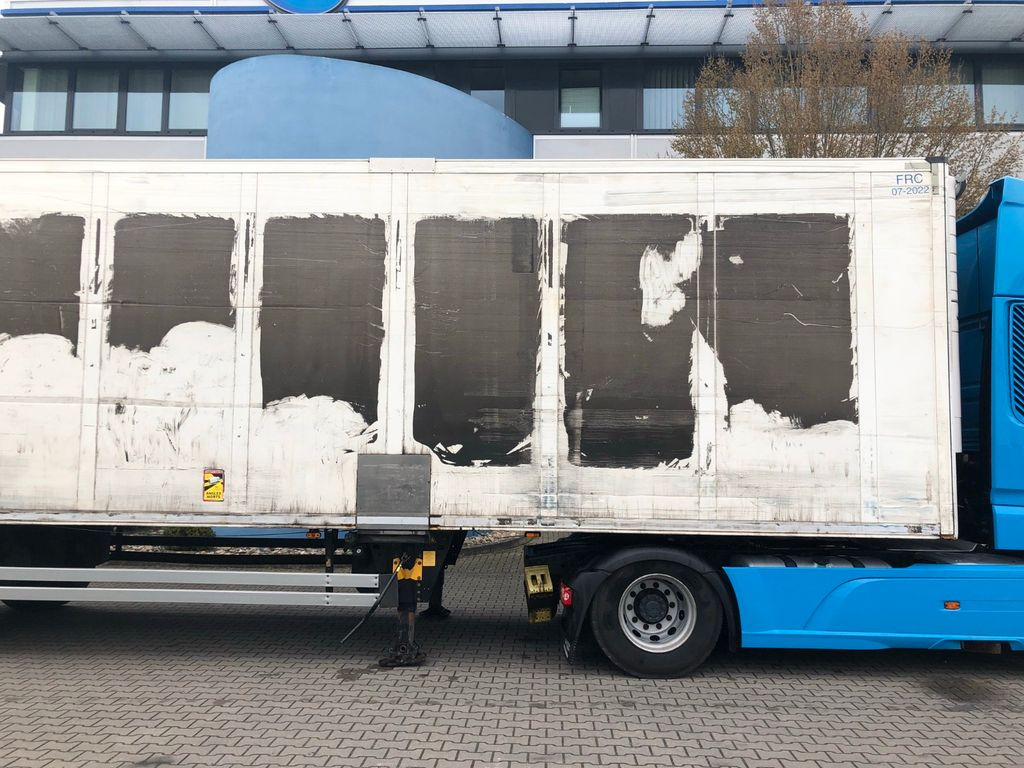 Schmitz Cargobull SKO 24/L - 13.4 FP 45 COOL, Blumenbreit - Рефрижератор полуремарке: снимка 2 Schmitz Cargobull SKO 24/L - 13.4 FP 45 COOL, Blumenbreit - Рефрижератор полуремарке: снимка 2