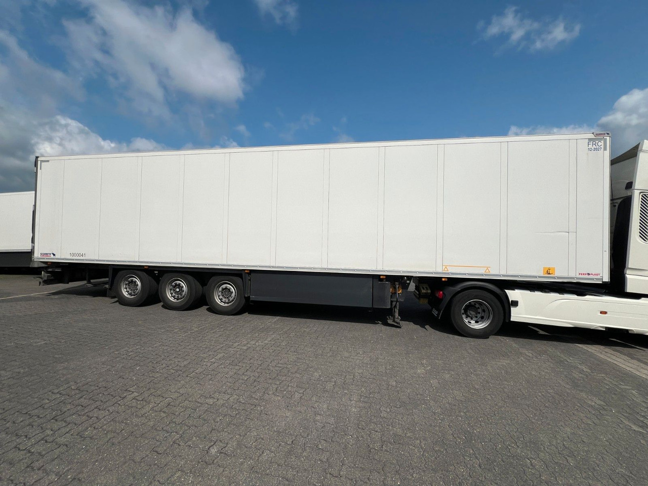 Schmitz Cargobull SKO 24/L - 13.4 FP 45 Cool V7, Schmitz S.CU V2.0 - Рефрижератор полуремарке: снимка 2 Schmitz Cargobull SKO 24/L - 13.4 FP 45 Cool V7, Schmitz S.CU V2.0 - Рефрижератор полуремарке: снимка 2