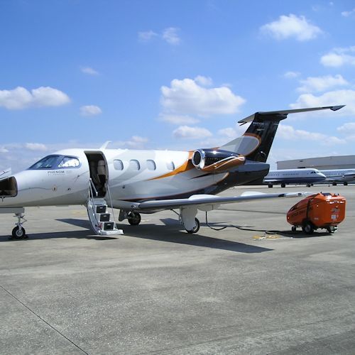 AERO SPECIALTIES diesel-electric hybrid GPU JETGO-550-MTI-RJ - Наземно съоръжение за електрозахранване: снимка 3 AERO SPECIALTIES diesel-electric hybrid GPU JETGO-550-MTI-RJ - Наземно съоръжение за електрозахранване: снимка 3