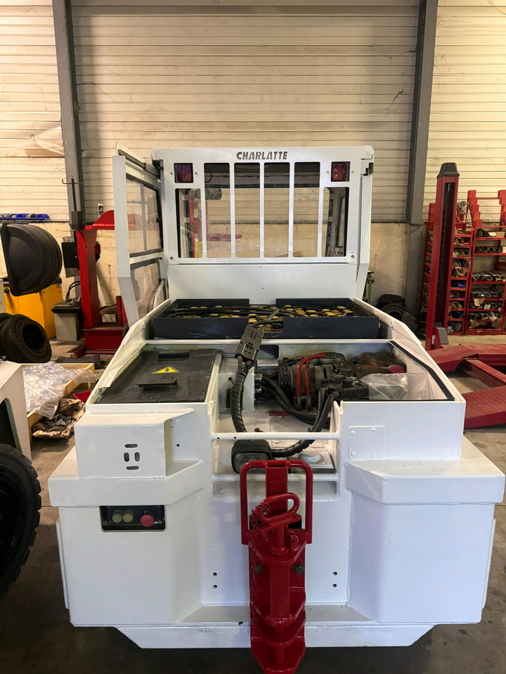 Charlatte 2012 - Влекач за багаж: снимка 5 Charlatte 2012 - Влекач за багаж: снимка 5