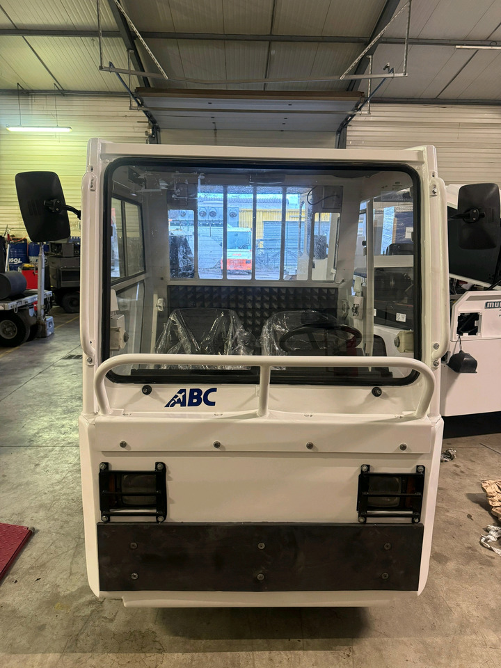 Charlatte 2012 - Влекач за багаж: снимка 4 Charlatte 2012 - Влекач за багаж: снимка 4