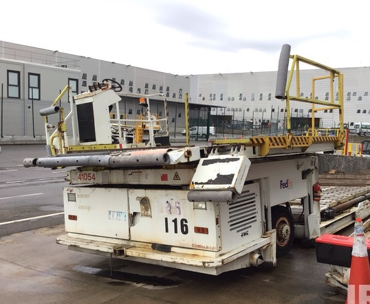 FMC loader Commander 15 Universal Main Deck - Товарач на контейнери/ Палети: снимка 1 FMC loader Commander 15 Universal Main Deck - Товарач на контейнери/ Палети: снимка 1