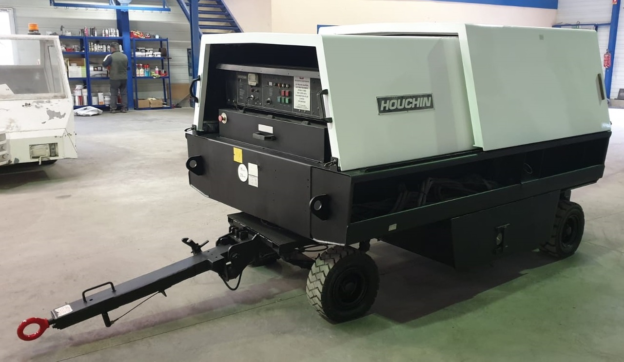 Houchin GPU C690 90KvA+28DC - Наземно съоръжение за електрозахранване: снимка 2 Houchin GPU C690 90KvA+28DC - Наземно съоръжение за електрозахранване: снимка 2