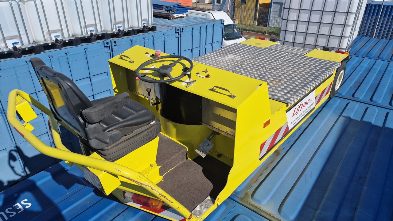 Liftow 75C - Влекач на самолети: снимка 1 Liftow 75C - Влекач на самолети: снимка 1