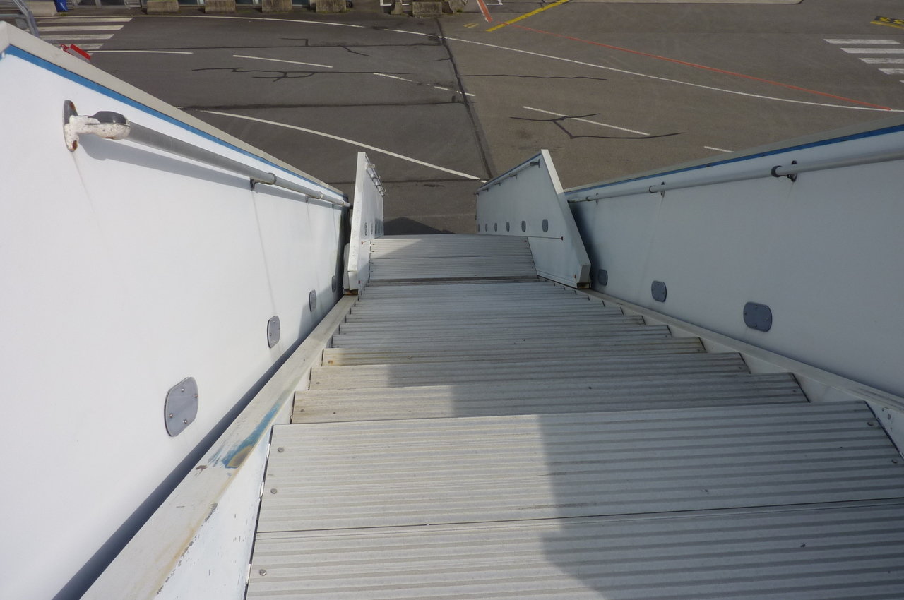 SOVAM Passenger Stairs 1.9 SPS - Пътническа стълба: снимка 5 SOVAM Passenger Stairs 1.9 SPS - Пътническа стълба: снимка 5