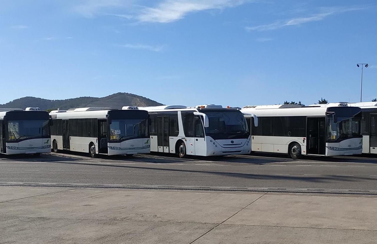 Solaris Urbino 15 - Летищен автобус: снимка 2 Solaris Urbino 15 - Летищен автобус: снимка 2