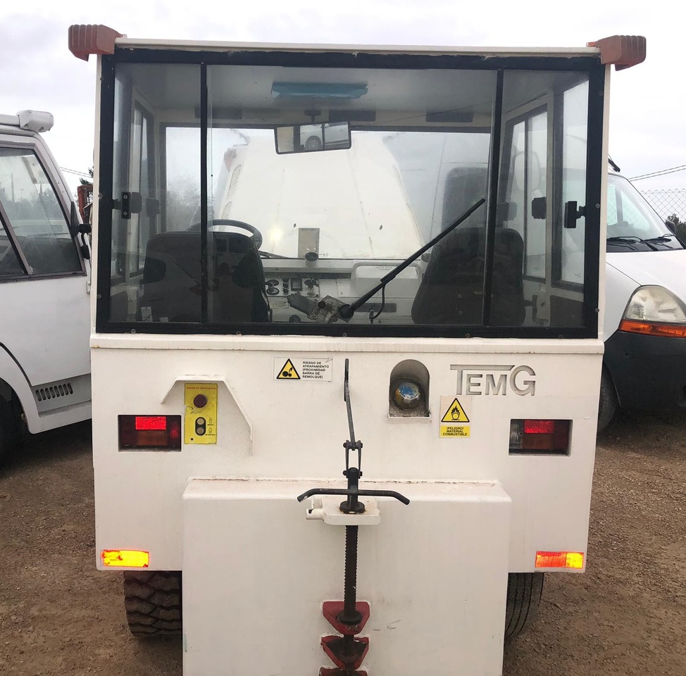 TEMG TRACTOR/DIESEL TG5000 - Влекач за багаж: снимка 4 TEMG TRACTOR/DIESEL TG5000 - Влекач за багаж: снимка 4