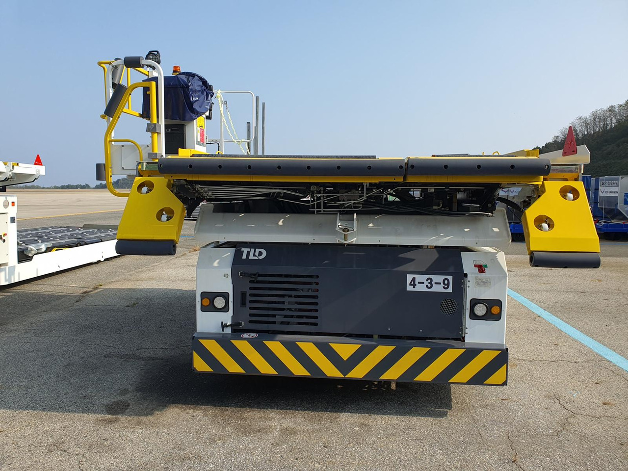 TLD Loader TXL838 - Товарач на контейнери/ Палети: снимка 3 TLD Loader TXL838 - Товарач на контейнери/ Палети: снимка 3
