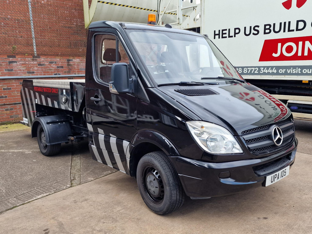 Mallaghan Water Truck WSU1000 - Техника за наземно обслужване: снимка 1 Mallaghan Water Truck WSU1000 - Техника за наземно обслужване: снимка 1