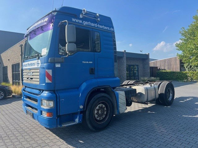 MAN TGA 18.480 MAN TGA 18.480 - Шаси кабина: снимка 1 MAN TGA 18.480 MAN TGA 18.480 - Шаси кабина: снимка 1