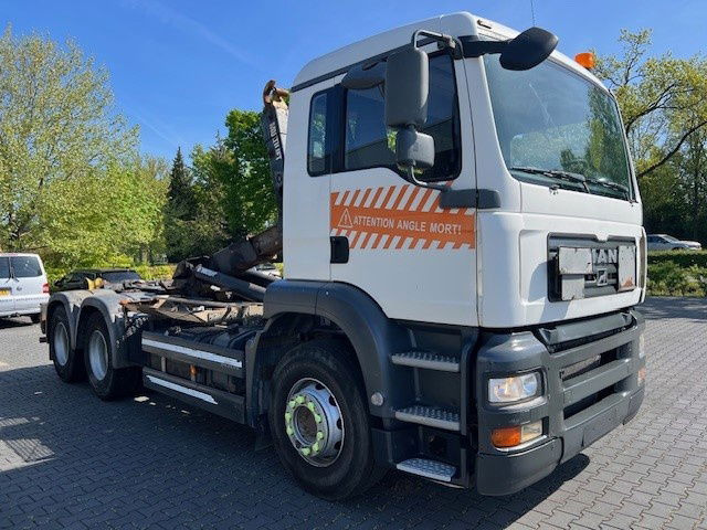 MAN TGA 26.360 TGA 26.360 6x4 Steelspring - Контейнеровоз/ Сменна каросерия камион: снимка 1 MAN TGA 26.360 TGA 26.360 6x4 Steelspring - Контейнеровоз/ Сменна каросерия камион: снимка 1
