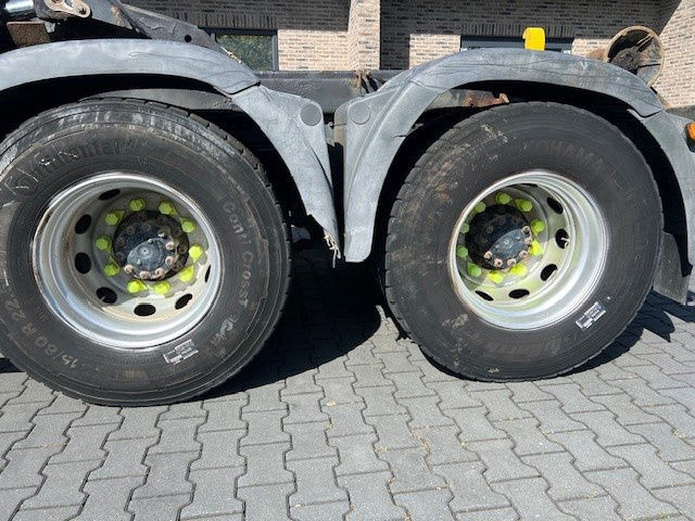 MAN TGA 26.360 TGA 26.360 6x4 Steelspring - Контейнеровоз/ Сменна каросерия камион: снимка 3 MAN TGA 26.360 TGA 26.360 6x4 Steelspring - Контейнеровоз/ Сменна каросерия камион: снимка 3