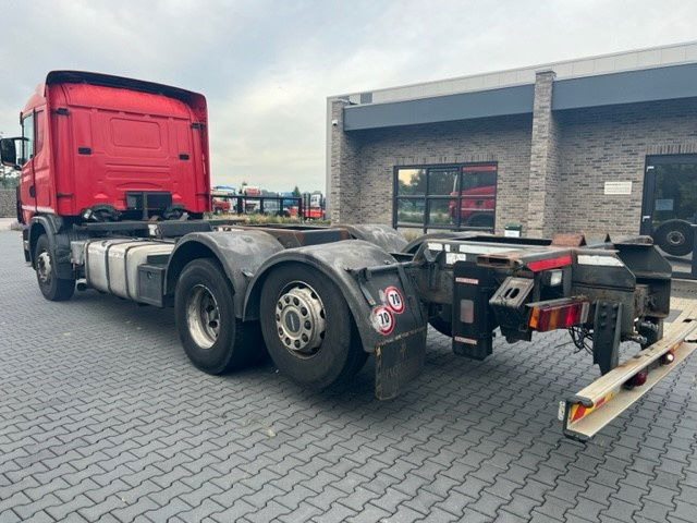 Scania R124-420 .420 6x2 - Шаси кабина: снимка 4 Scania R124-420 .420 6x2 - Шаси кабина: снимка 4