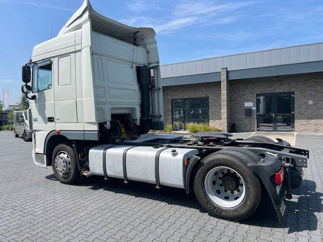 DAF XF 105.460 FT105.460 XF - Влекач: снимка 4 DAF XF 105.460 FT105.460 XF - Влекач: снимка 4