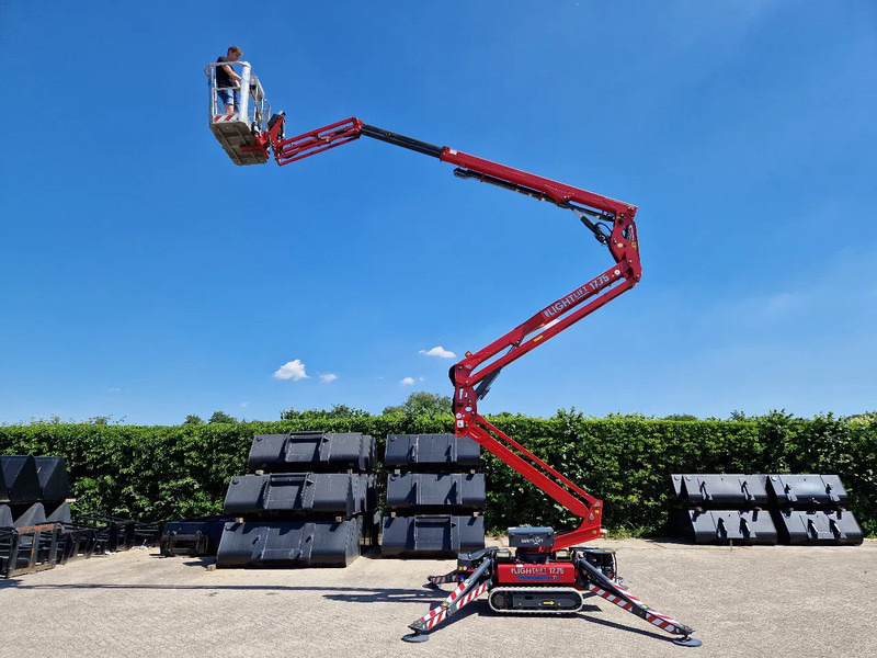 Hinowa Lightlift 17.75 IIIS - Вишка тип паяк: снимка 2 Hinowa Lightlift 17.75 IIIS - Вишка тип паяк: снимка 2