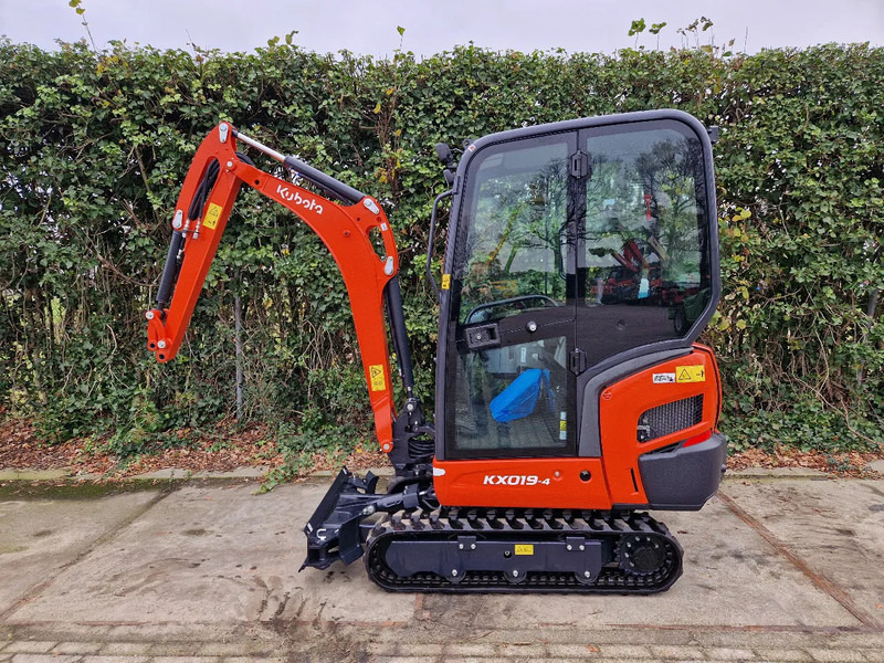 Kubota KX019-4 Hi-spec (NIEUW) - Мини багер: снимка 1 Kubota KX019-4 Hi-spec (NIEUW) - Мини багер: снимка 1