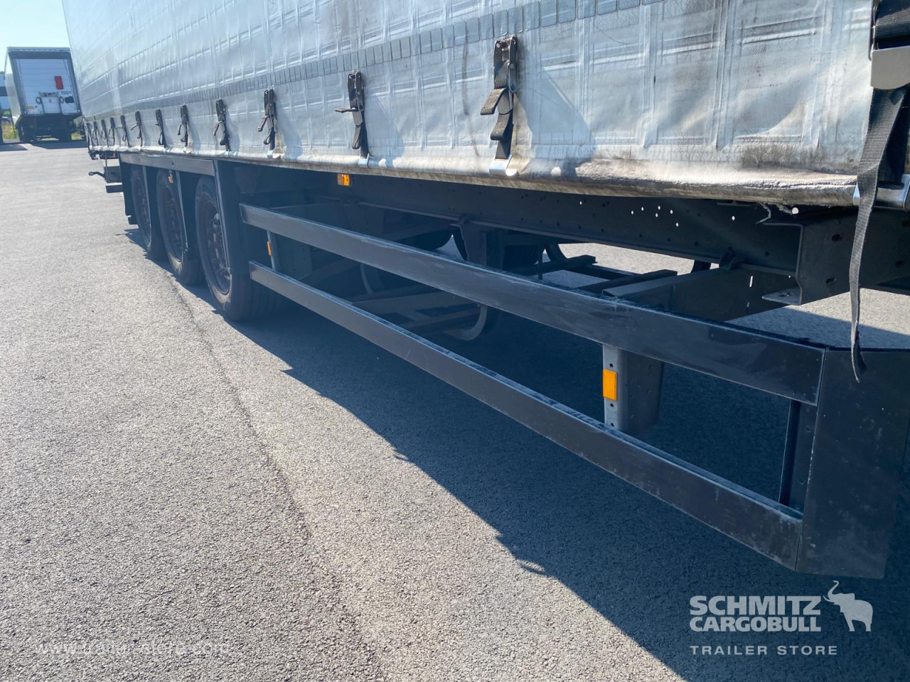SCHMITZ Curtainsider Mega - Брезентово полуремарке: снимка 3 SCHMITZ Curtainsider Mega - Брезентово полуремарке: снимка 3