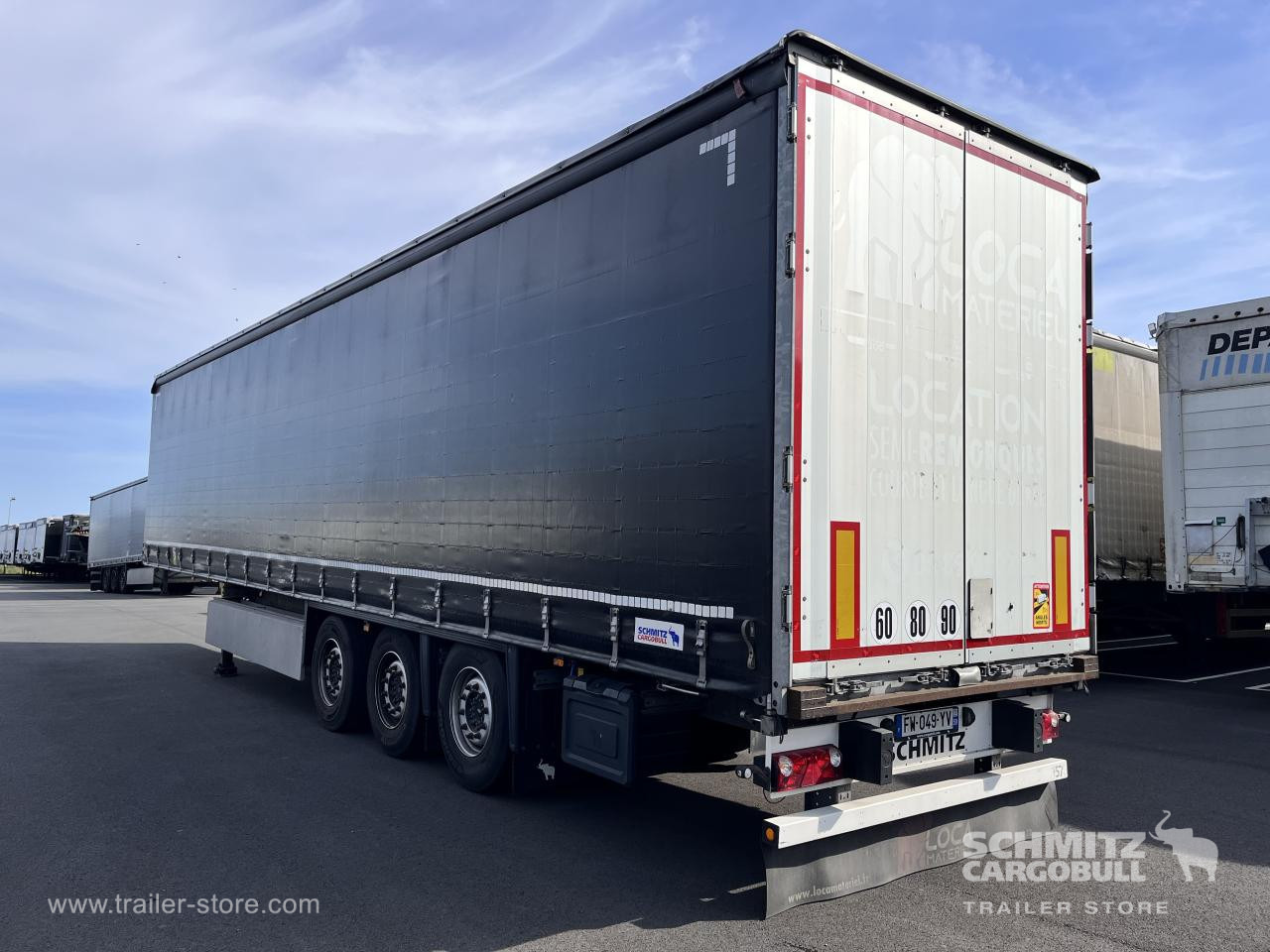 SCHMITZ Curtainsider Standard - Брезентово полуремарке: снимка 2 SCHMITZ Curtainsider Standard - Брезентово полуремарке: снимка 2