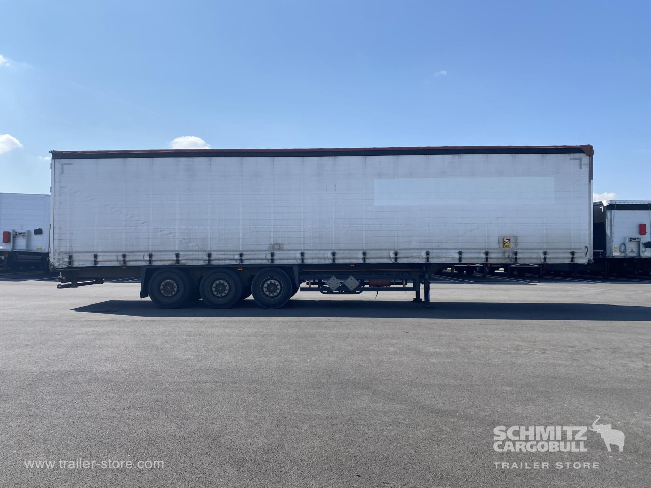 SCHMITZ Curtainsider Standard - Брезентово полуремарке: снимка 2 SCHMITZ Curtainsider Standard - Брезентово полуремарке: снимка 2