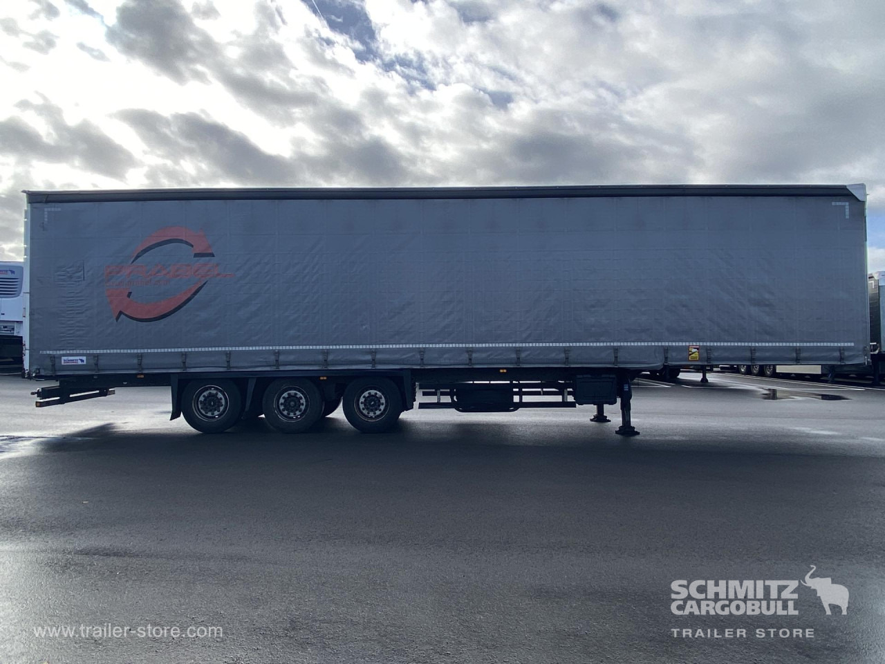 SCHMITZ Curtainsider Standard - Брезентово полуремарке: снимка 5 SCHMITZ Curtainsider Standard - Брезентово полуремарке: снимка 5