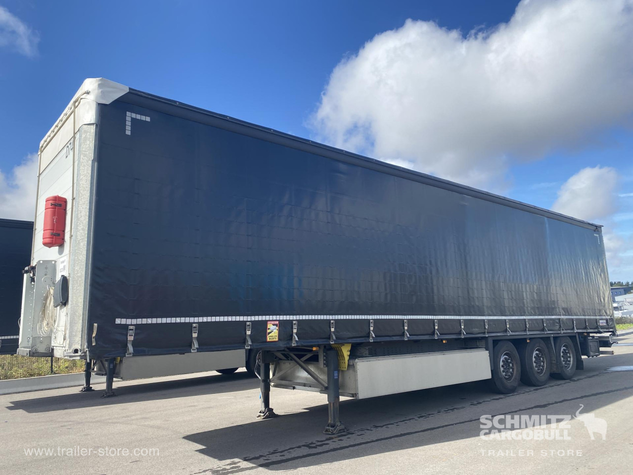 SCHMITZ Curtainsider Standard - Брезентово полуремарке: снимка 1 SCHMITZ Curtainsider Standard - Брезентово полуремарке: снимка 1