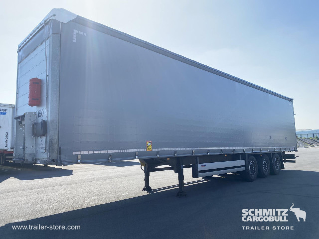 SCHMITZ Curtainsider Standard - Брезентово полуремарке: снимка 3 SCHMITZ Curtainsider Standard - Брезентово полуремарке: снимка 3