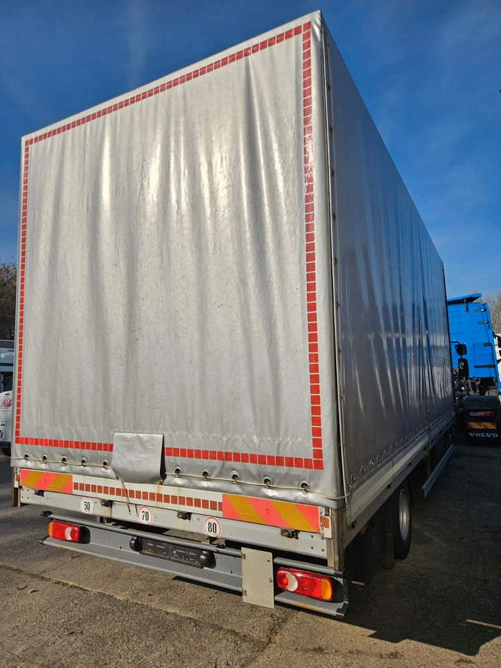 DAF LF 180 7.5 t - Камион с брезент: снимка 3 DAF LF 180 7.5 t - Камион с брезент: снимка 3