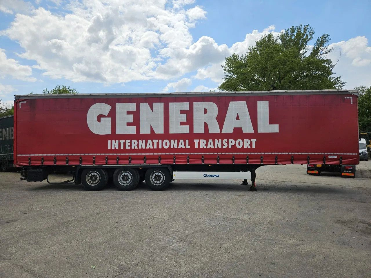 Krone SD XL Code, Lifting Axle A - Брезентово полуремарке: снимка 4 Krone SD XL Code, Lifting Axle A - Брезентово полуремарке: снимка 4