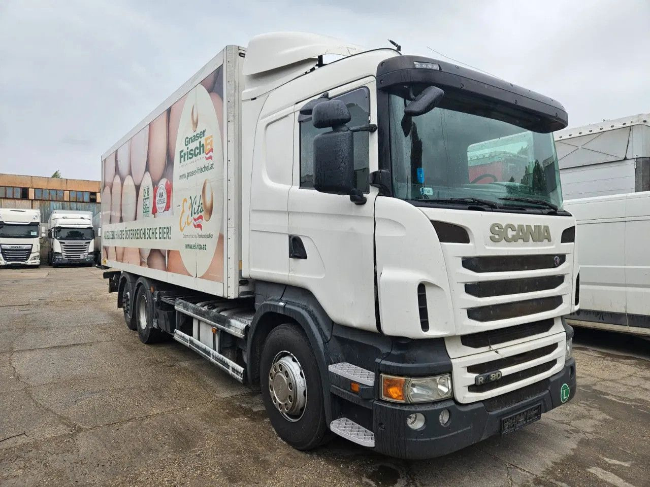 Scania R480 BOX Tail Lift Euro5 - Камион фургон: снимка 2 Scania R480 BOX Tail Lift Euro5 - Камион фургон: снимка 2