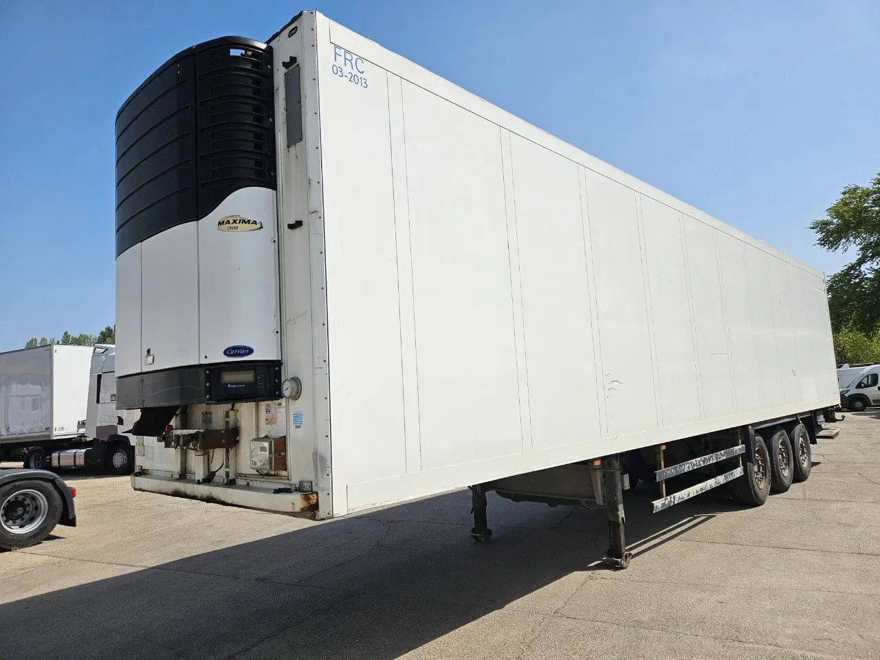 Schmitz Cargobull SKO24 Carrier Maxima 1300 Tail Lift, A axle lift - Рефрижератор полуремарке: снимка 1 Schmitz Cargobull SKO24 Carrier Maxima 1300 Tail Lift, A axle lift - Рефрижератор полуремарке: снимка 1