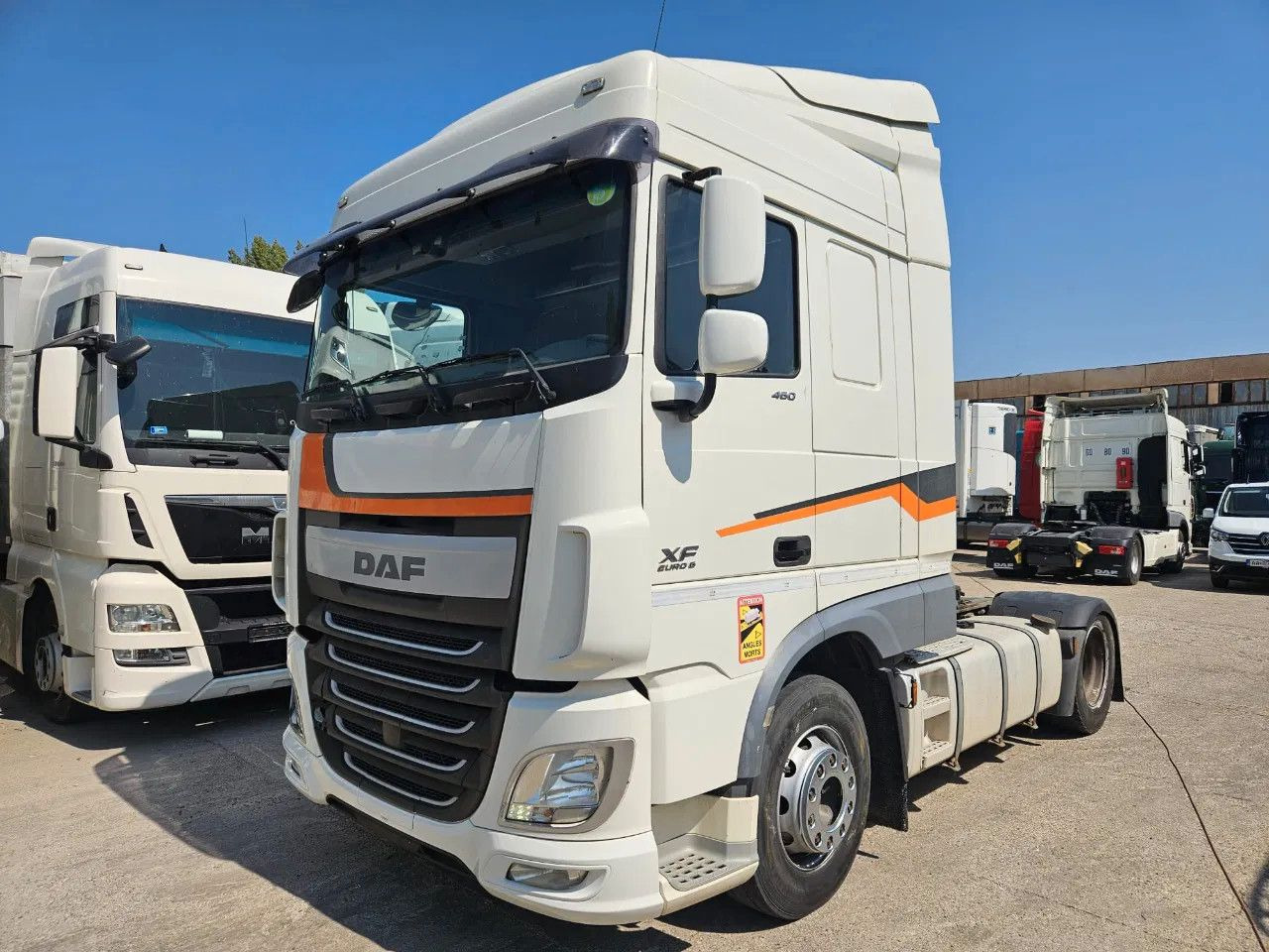 DAF XF 460 Space Cab Standklima 2 units - Влекач: снимка 1 DAF XF 460 Space Cab Standklima 2 units - Влекач: снимка 1