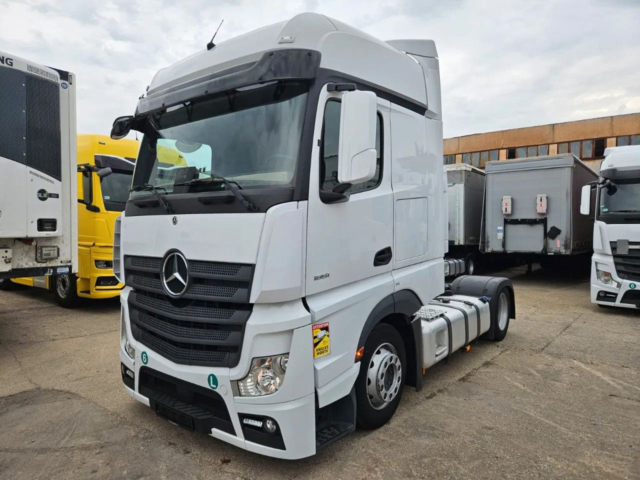 Mercedes-Benz Actros 1851 Mega, BigSpace, Standklima, 2 units - Влекач: снимка 1 Mercedes-Benz Actros 1851 Mega, BigSpace, Standklima, 2 units - Влекач: снимка 1