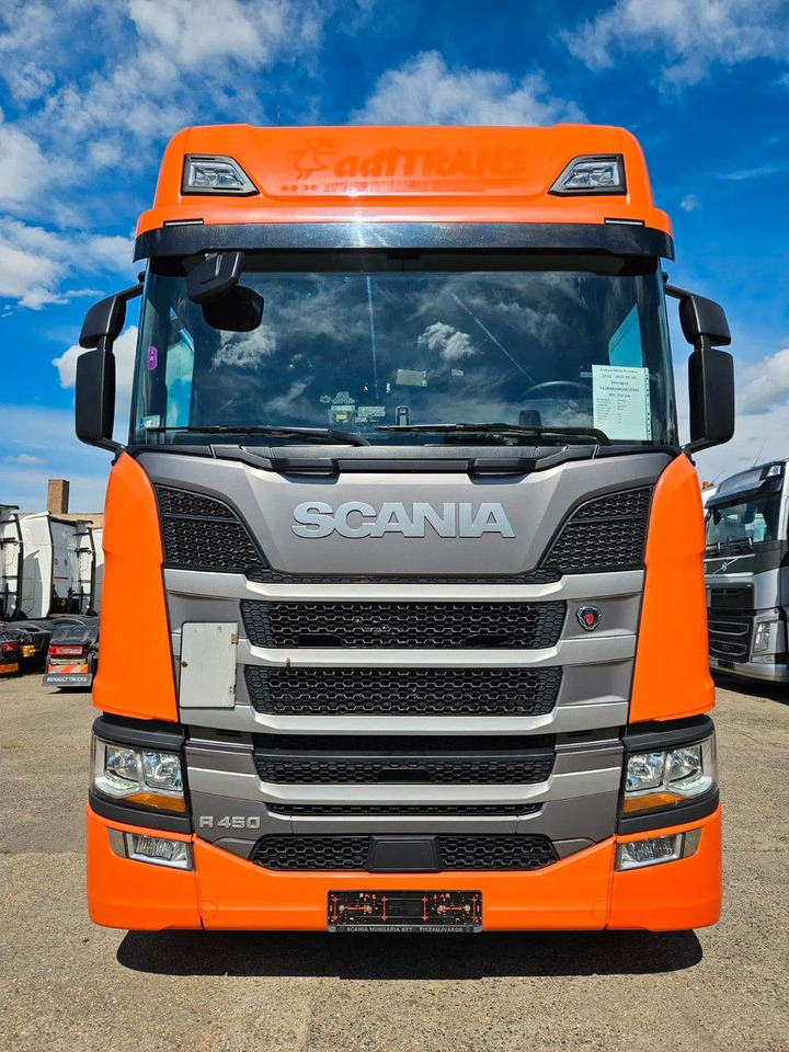 Scania R450 PTO, Standklima, Navi, New Smart2 tachograp - Влекач: снимка 3 Scania R450 PTO, Standklima, Navi, New Smart2 tachograp - Влекач: снимка 3