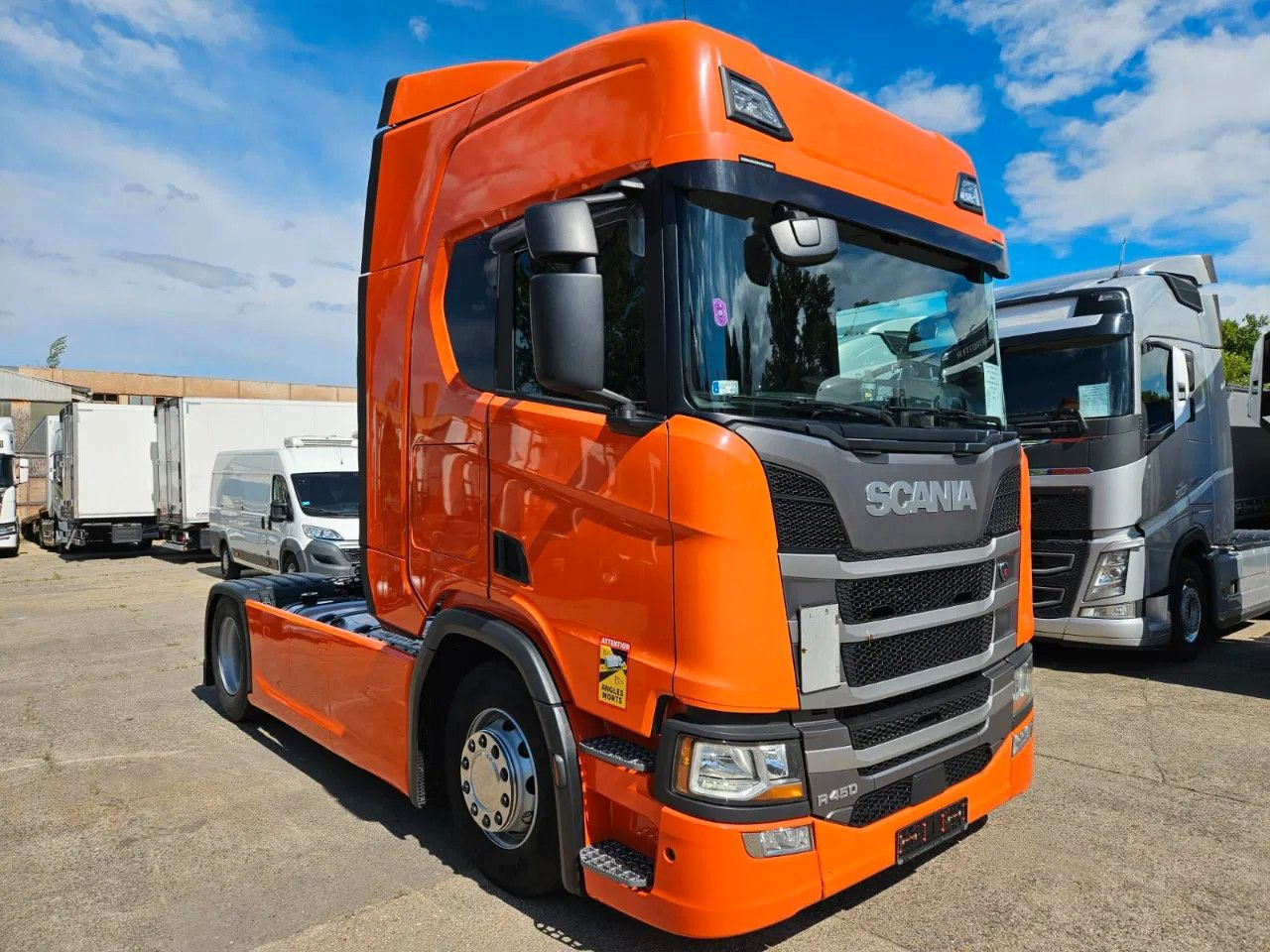 Scania R450 PTO, Standklima, Navi, New Smart2 tachograp - Влекач: снимка 2 Scania R450 PTO, Standklima, Navi, New Smart2 tachograp - Влекач: снимка 2