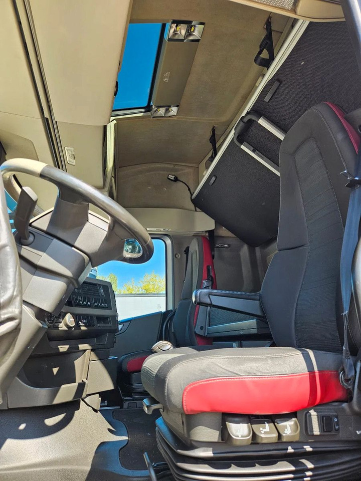 Volvo FH 500 Standard, I Park, ACC, DAS-1 Unit - Влекач: снимка 5 Volvo FH 500 Standard, I Park, ACC, DAS-1 Unit - Влекач: снимка 5
