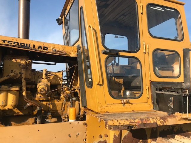 CATERPILLAR D9G mit Ripper - Булдозер: снимка 4 CATERPILLAR D9G mit Ripper - Булдозер: снимка 4