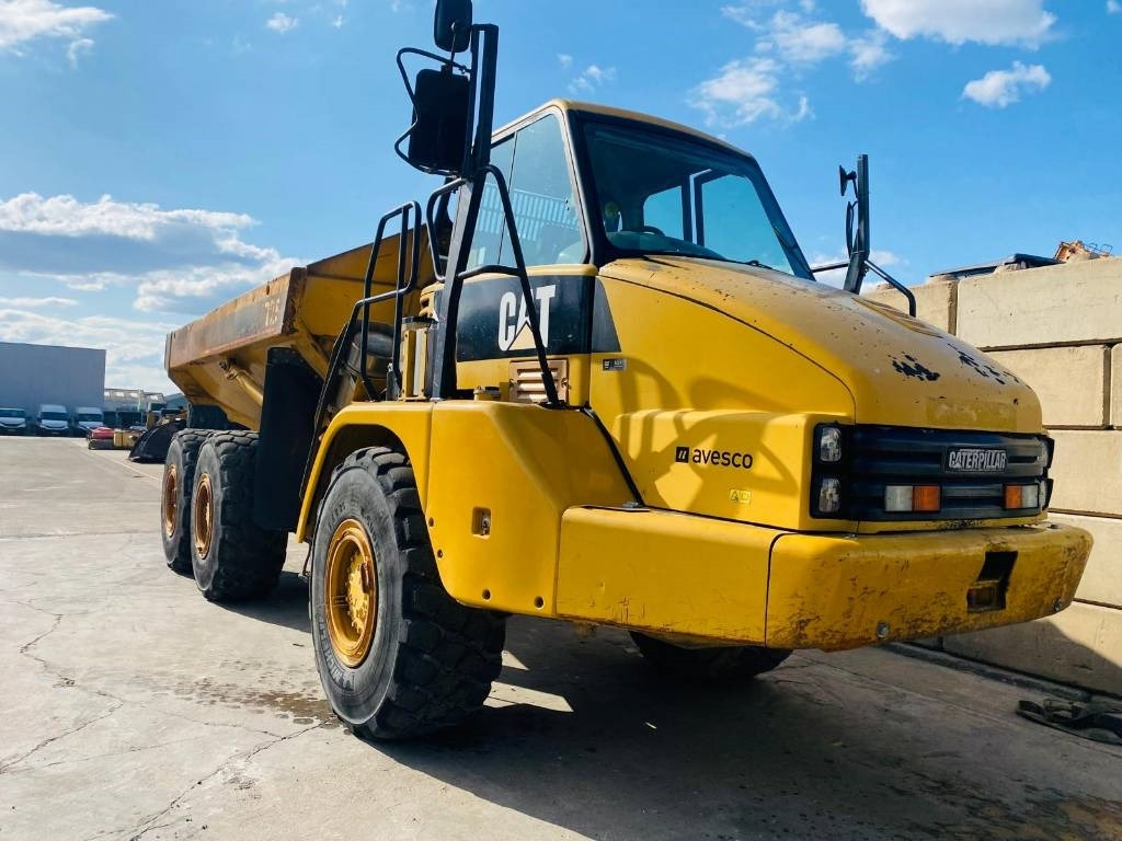 CAT 725 - Съчленен самосвал: снимка 4 CAT 725 - Съчленен самосвал: снимка 4