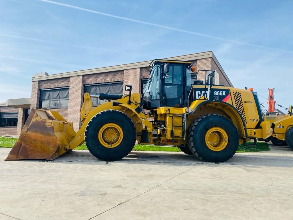 CAT 966k xe - Колесен товарач: снимка 1 CAT 966k xe - Колесен товарач: снимка 1