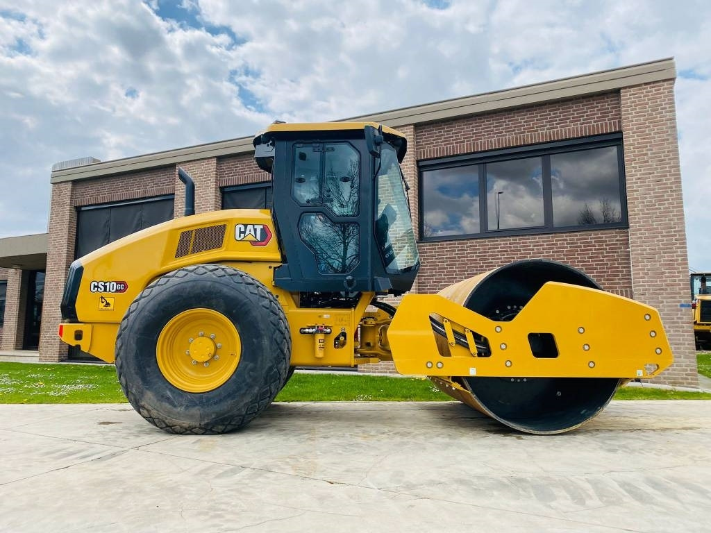 CAT CS 10 GC - Компактор: снимка 2 CAT CS 10 GC - Компактор: снимка 2