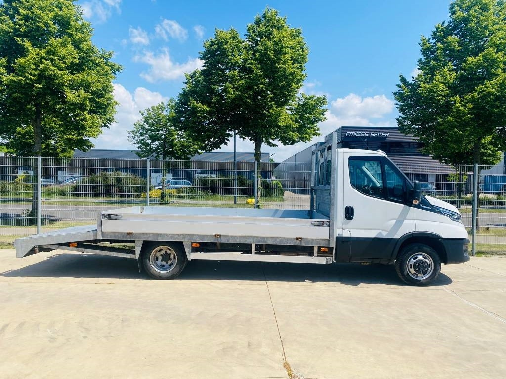 Iveco Daily 35 C18 - Лекотоварен автомобил фургон: снимка 4 Iveco Daily 35 C18 - Лекотоварен автомобил фургон: снимка 4