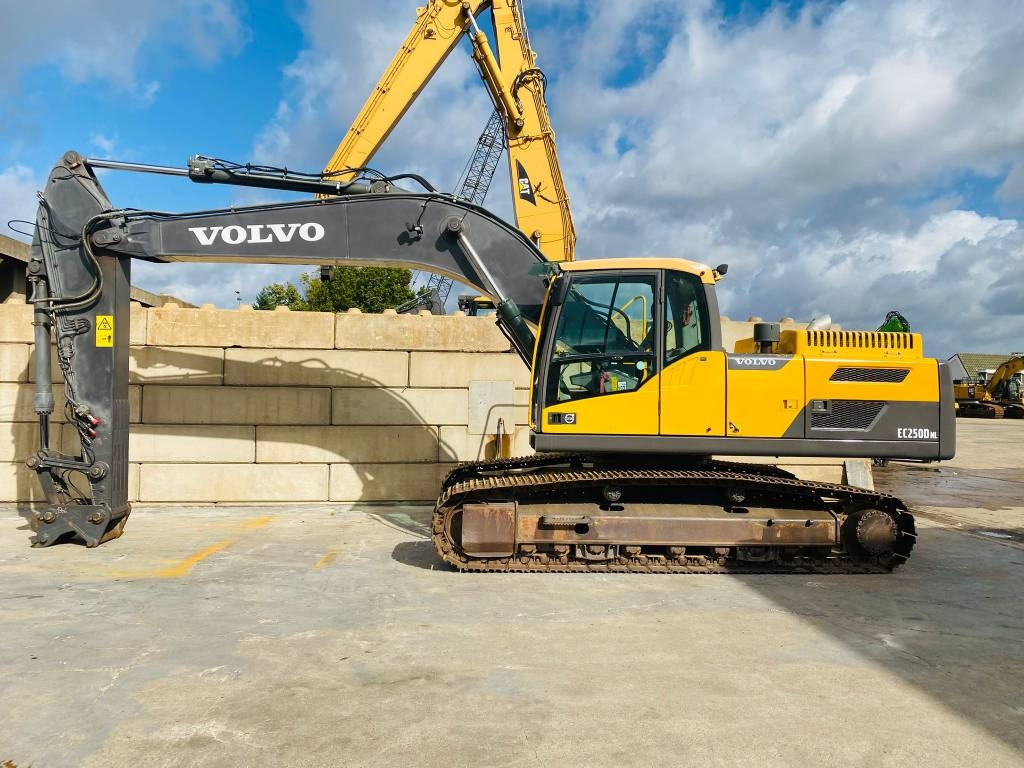 Volvo EC 250 D N L  - Верижен багер: снимка 1 Volvo EC 250 D N L  - Верижен багер: снимка 1