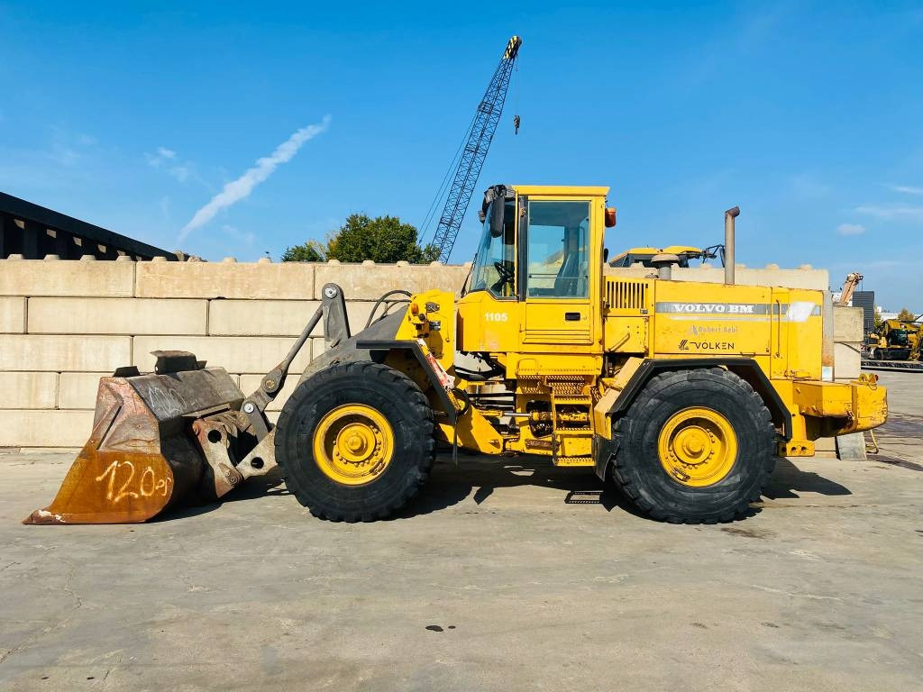 Volvo L 120 C - Колесен товарач: снимка 1 Volvo L 120 C - Колесен товарач: снимка 1