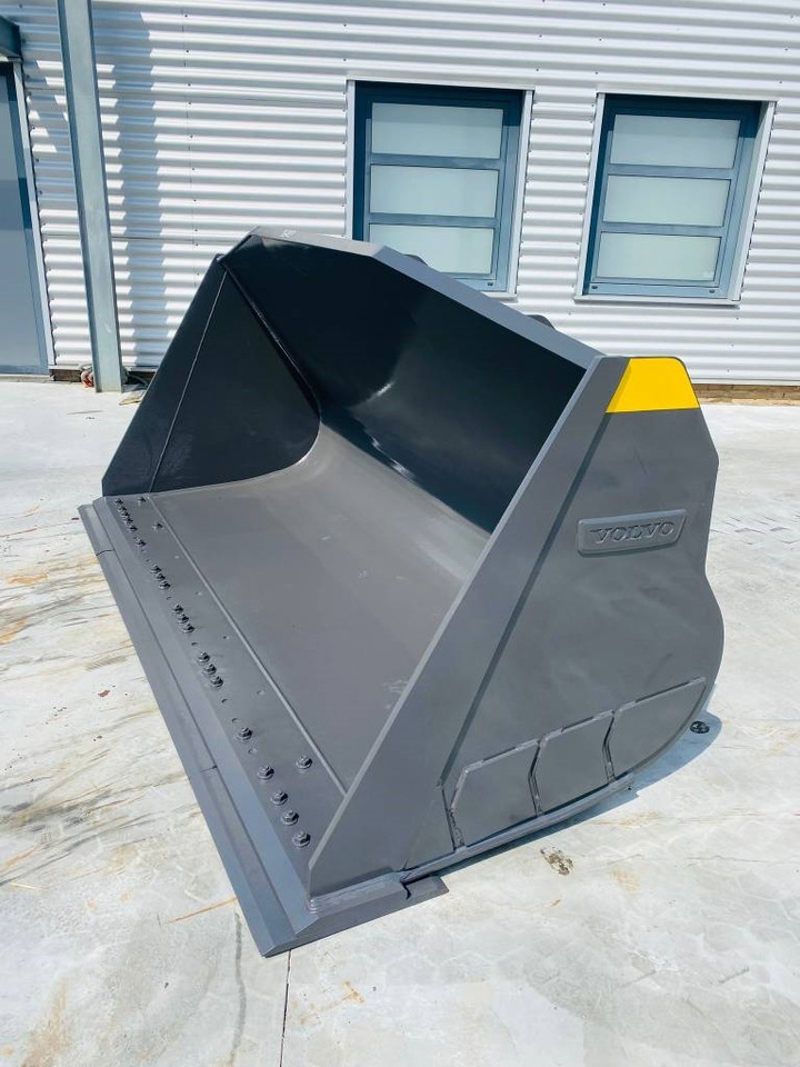 Volvo L 120 - Кофа за Строителна техника: снимка 1 Volvo L 120 - Кофа за Строителна техника: снимка 1