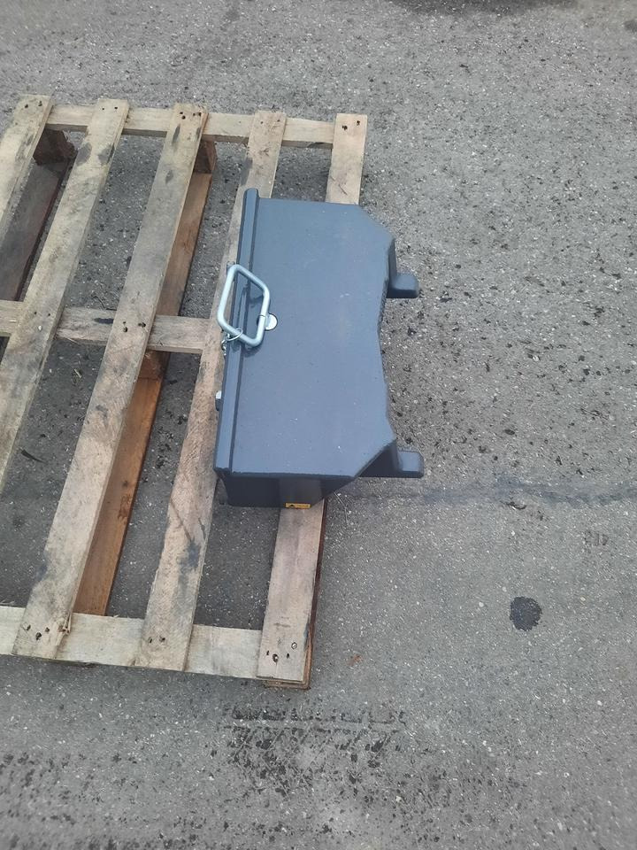 Front Gewicht Claas Schlepper Schleppergewicht Fendt - Противовес: снимка 2 Front Gewicht Claas Schlepper Schleppergewicht Fendt - Противовес: снимка 2