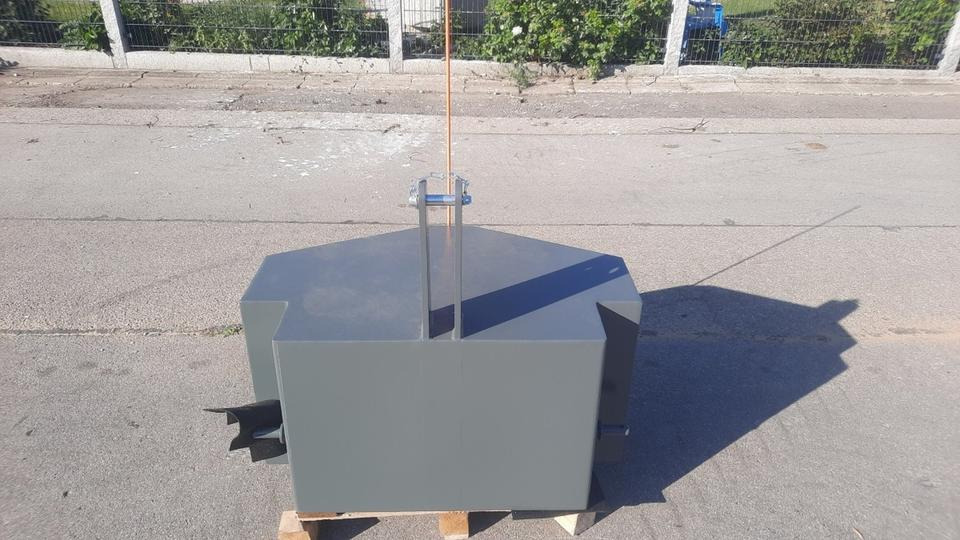 Frontgewicht Heckgewicht 300 - 1200kg Traktor Gewicht Schlepper - Противовес: снимка 3 Frontgewicht Heckgewicht 300 - 1200kg Traktor Gewicht Schlepper - Противовес: снимка 3