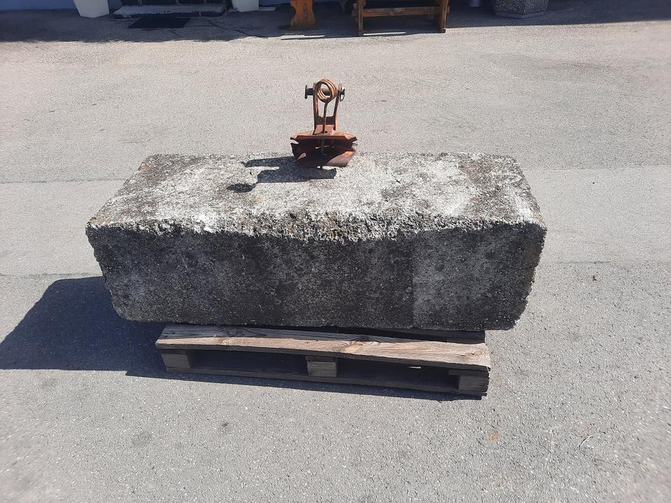 Heckgewicht Frontgewicht Schleppergewicht Gewicht. - Противовес: снимка 1 Heckgewicht Frontgewicht Schleppergewicht Gewicht. - Противовес: снимка 1