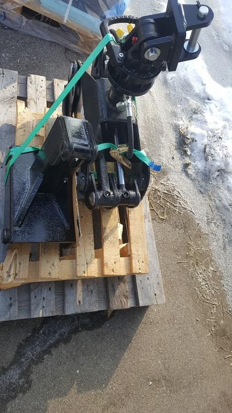 Holzgreifer Holzzangen Forstgreifer Rückezange Minibagger Kubota - Грайфер: снимка 4 Holzgreifer Holzzangen Forstgreifer Rückezange Minibagger Kubota - Грайфер: снимка 4