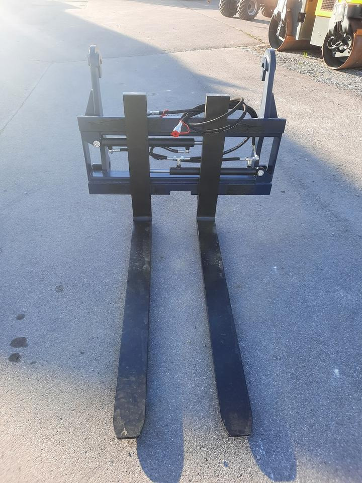 Palettengabel mit hydraulisch verstellb. Zinken Volvo Aufnahme - Вилици: снимка 2 Palettengabel mit hydraulisch verstellb. Zinken Volvo Aufnahme - Вилици: снимка 2
